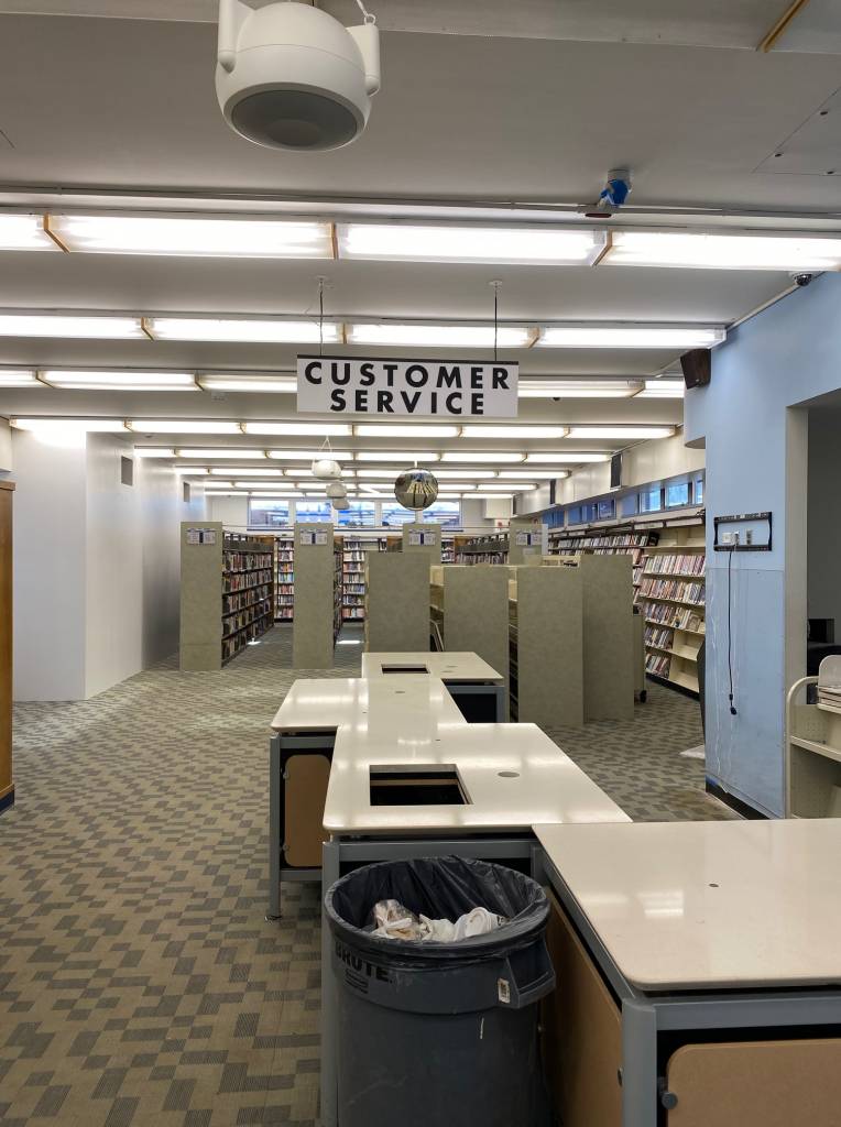 Queens Library at Poppenhusen